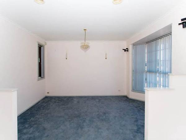 FIRST HOME/INVESTMENT OPPORTUNITY Picture 3