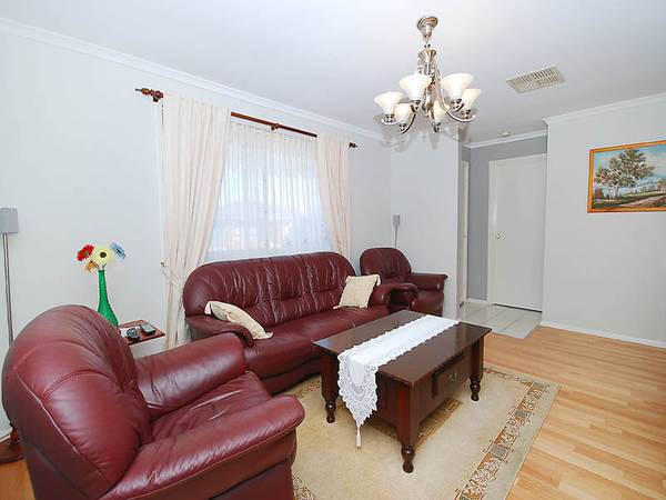 OPPORTUNITY IS KNOCKING LOUDLY Picture