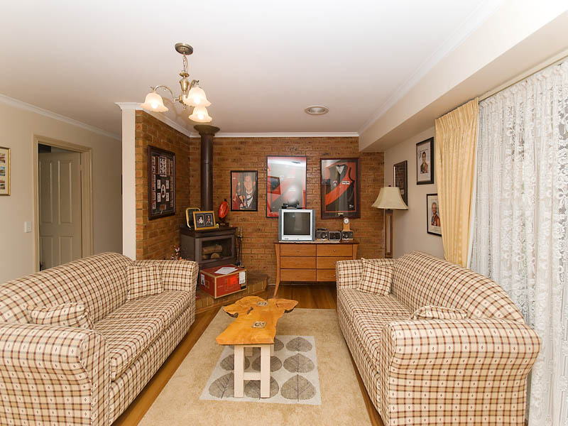 AFFORDABLE LIVING WITH SUPERB SURROUNDINGS Picture