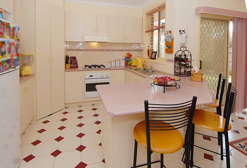 AFFORDABLE ENTRY Picture 2