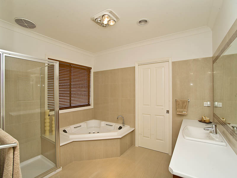 LOCATION PLUS QUALITY Picture