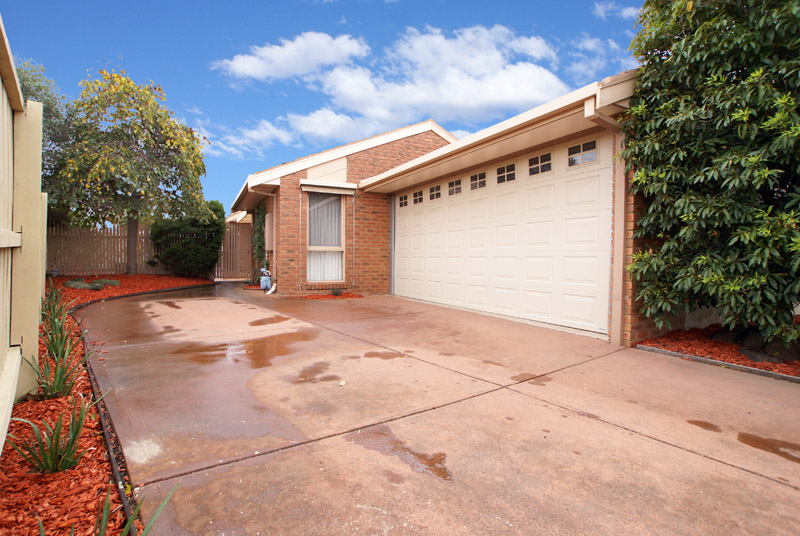 AFFORDABILITY IN TAYLORS LAKES Picture 1