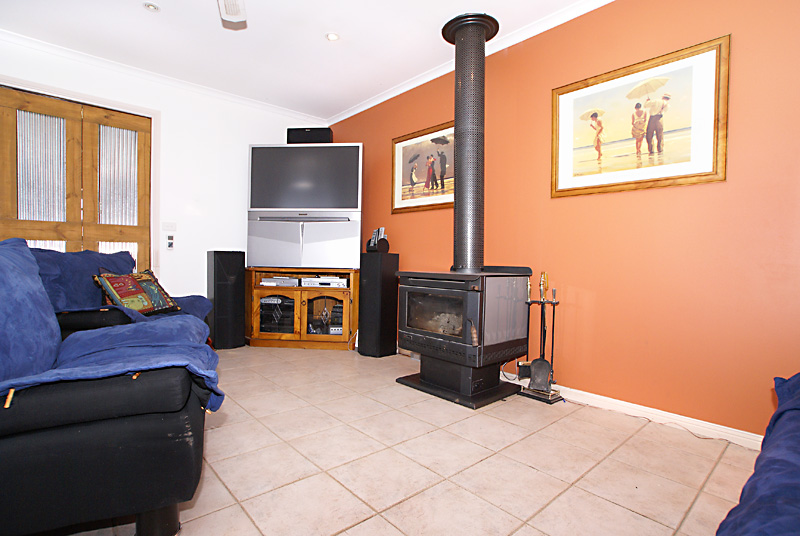 A perfect blend of space and location Picture 3