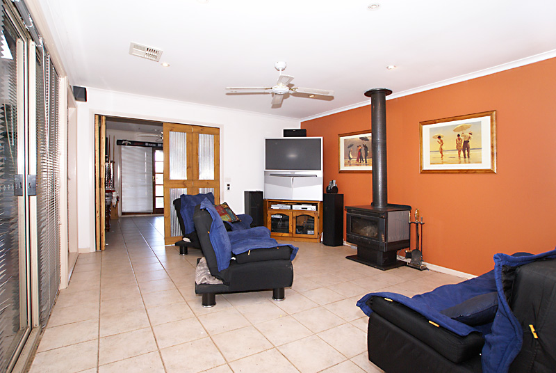 A perfect blend of space and location Picture 2