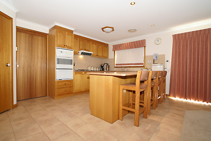 FIRST HOME BUYERS AND FAMILIES TAKE NOTE. Picture 2