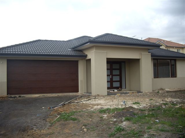 MODERN LUXURY Picture 1