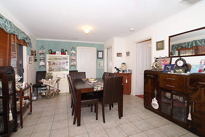 THE PERFECT FIRST HOME OR INVESTMENT OPPORTUNITY Picture 3