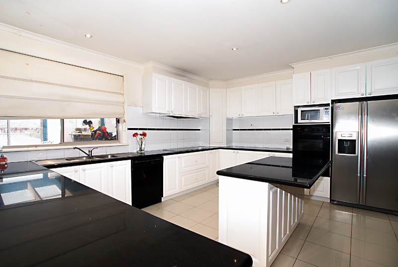 COMPLETE THE MASTERPIECE Picture 2