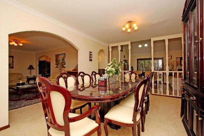 GREAT FAMILY HOME Picture 2