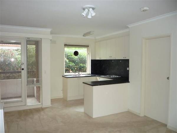 boutique block of only 6 Picture boutique block of only 6 Picture