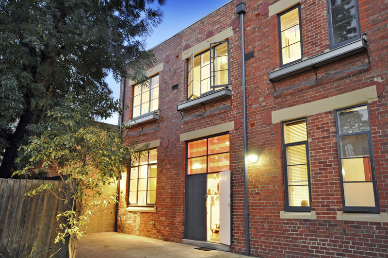 30 squares of luxury Picture 1