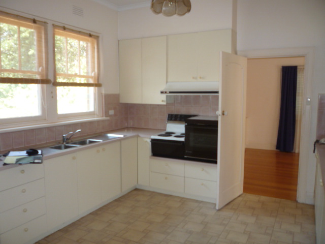 COTTAGE STYLE LIVING!!! Picture