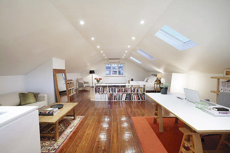 EVOCATIVE, INVITING FAMILY FLEXIBILITY Picture 3