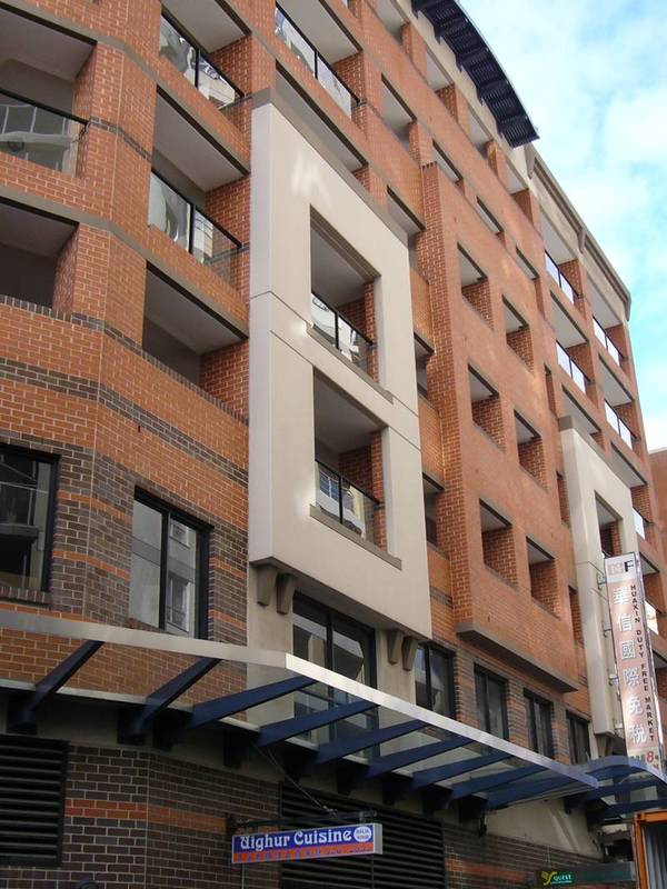 DEPOSIT TAKEN - Fully Furnished Hotel Style Studio! Picture 1