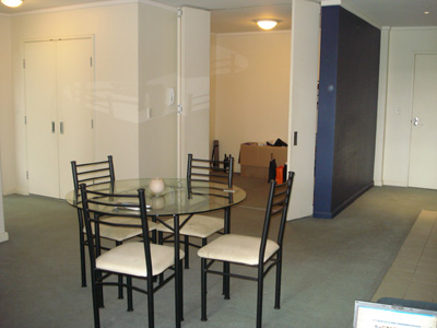 Fully furnished one bed & study rented at $500 per week. Picture 1