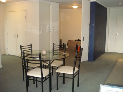 Fully furnished one bed & study rented at $500 per week. Picture