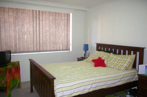 DEPOSIT TAKEN - 2 bedroom 2 bathroom apartment with carspace. Picture 3