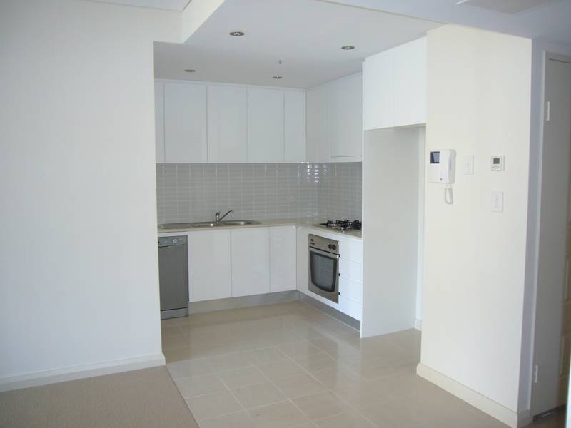 DEPOSIT TAKEN - Modern 2 Bedrooms Apartment + Security Carspace! Picture 2