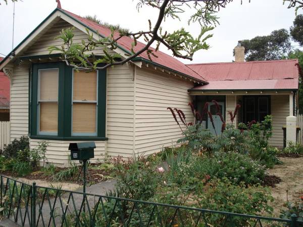 Central Location Picture 1