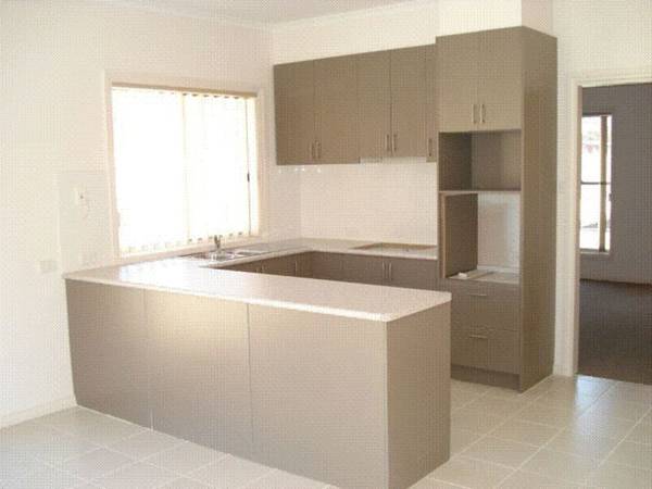 Three Bedroom Townhouse Picture Three Bedroom Townhouse Picture