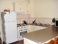 Central Townhouse, recently refurbished and with in walking distance to CBD, Shops and Railway Station Picture