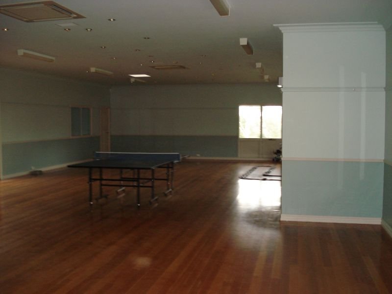 Open Living Space with Gallery - Situated on approximately 4.5 acres Picture 3