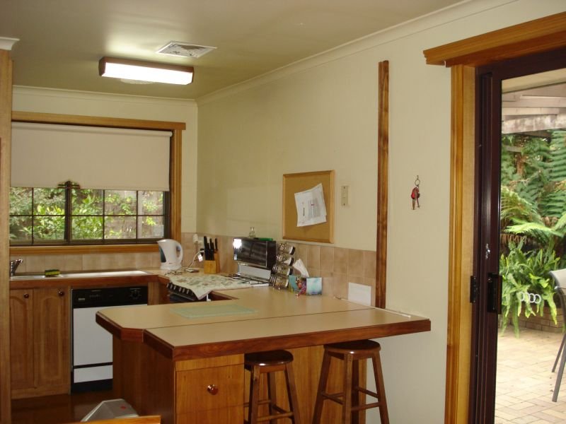 Perfectly Positioned in the Lake Wendouree Locale Picture 2