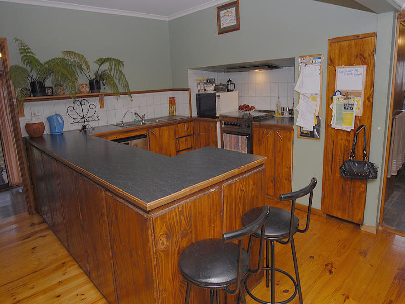 Prime Period Home with Everything Picture 3