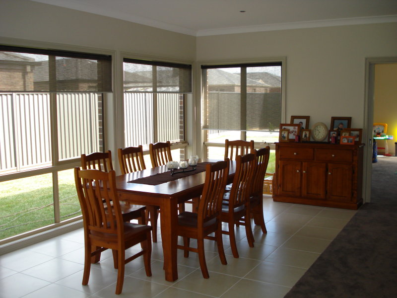 Simply Stunning - 32 Squares of Luxury Living Picture 3