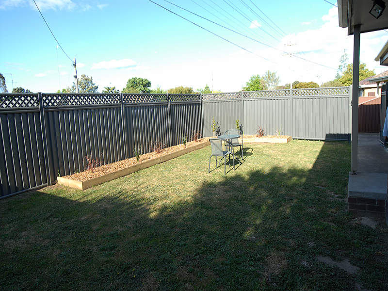 Stunning Renovation - Great Location Picture 3