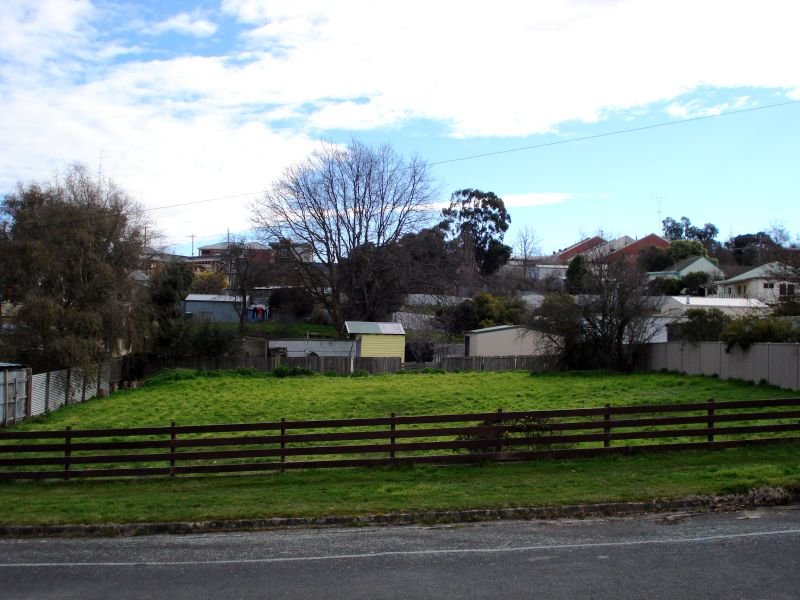 Vacant Central Ballarat Building Block Picture 3