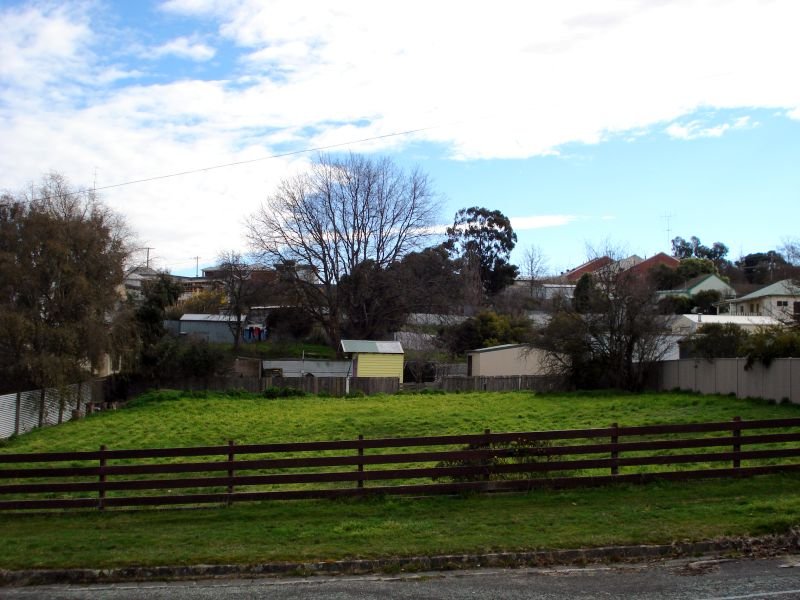 Vacant Central Ballarat Building Block Picture 2