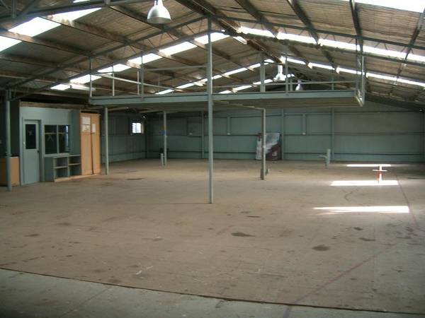 Huge Gallery and Shedding Picture Huge Gallery and Shedding Picture