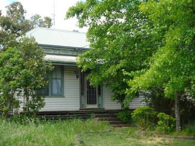 Spacious and Affordable Parkland Living Picture