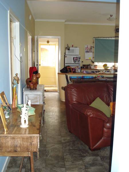 Three Bedroom Home with One Bedroom Granny Flat Picture