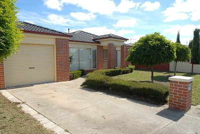 Great Family Home in Great Location Picture