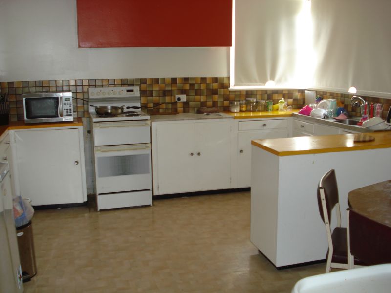 Solid and Spacious in a Quiet Location Picture 3