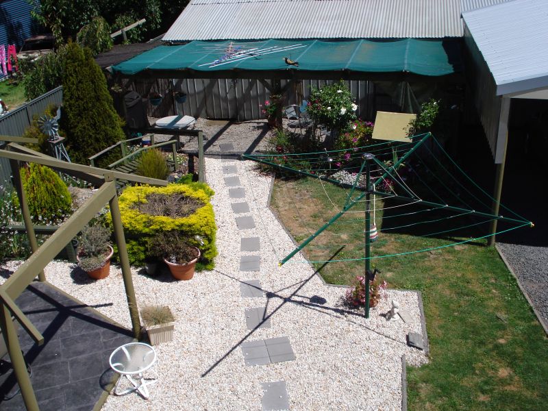 Delightfully Decieving Four Bedroom Home Picture 3