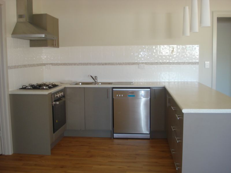 Modern New Three Bedroom Townhouse Picture Modern New Three Bedroom Townhouse Picture