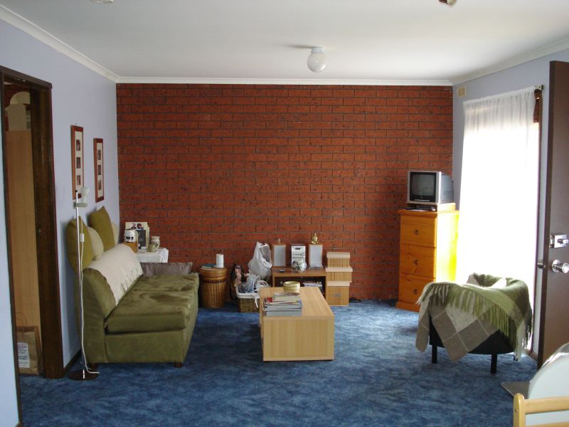 Invest for the Furture - Bright and Spacious Picture