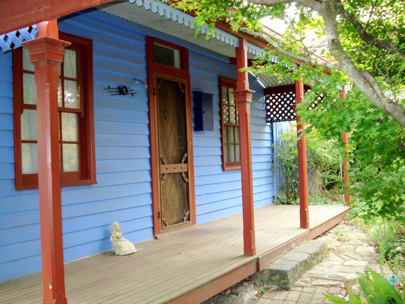 Character Filled Home in Great Central Position Picture 2