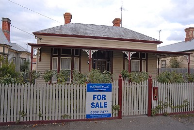 Charming Victorian in Prime Central Location Picture