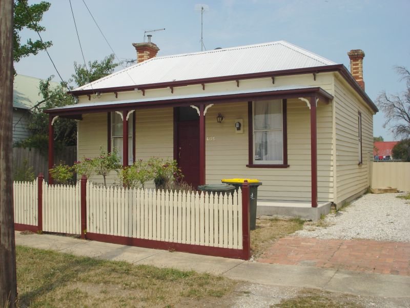 Renovated Victorian in Quiet Convenient North Location Picture 1