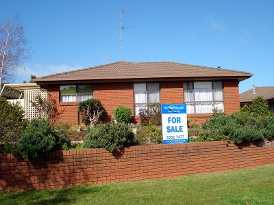 Conveniently Located and Well Maintained Picture Conveniently Located and Well Maintained Picture