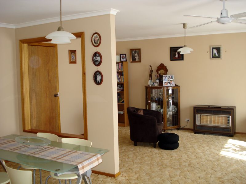 Conveniently Located and Well Maintained Picture 2