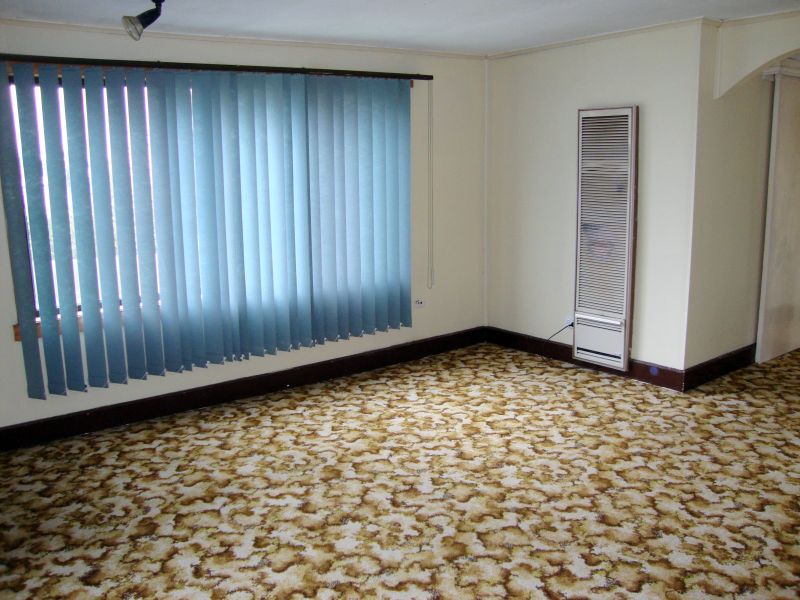 Great First Home Opportunity In Soldiers Hill - Walking Distance to Train Station Picture 2