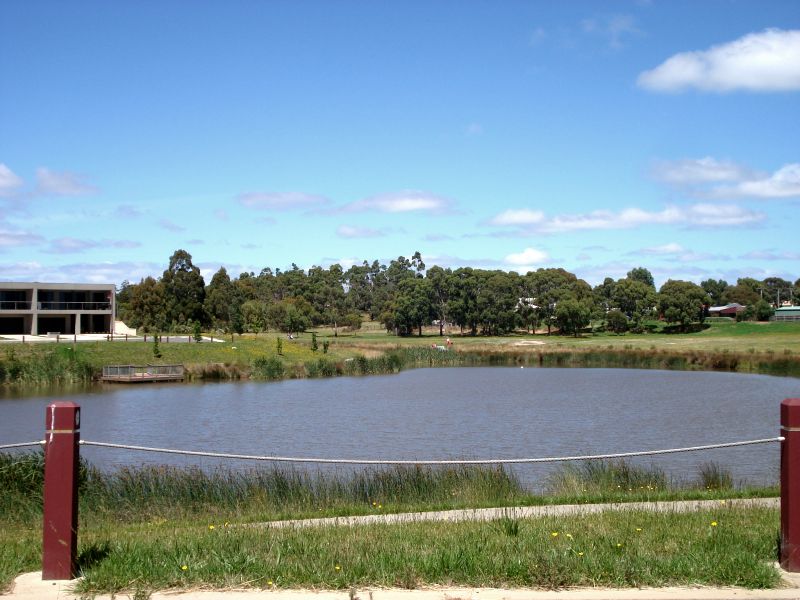 One of the Last Few Oppotunities to Build in Prestigious Canadian Lakes Picture 3