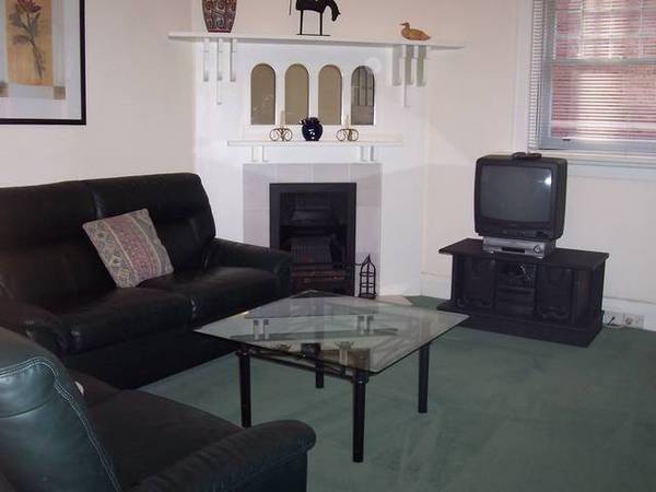 FULLY FURNISHED - AVAILABLE NOW - OPEN FOR INPSECTION SAT 5/09 - 2.50pm-3.05pm Picture FULLY FURNISHED - AVAILABLE NOW - OPEN FOR INPSECTION SAT 5/09 - 2.50pm-3.05pm Picture