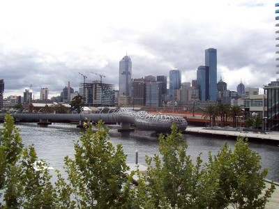 FULLY FURNISHED - AVAILABLE 20TH FEBRUARY Picture