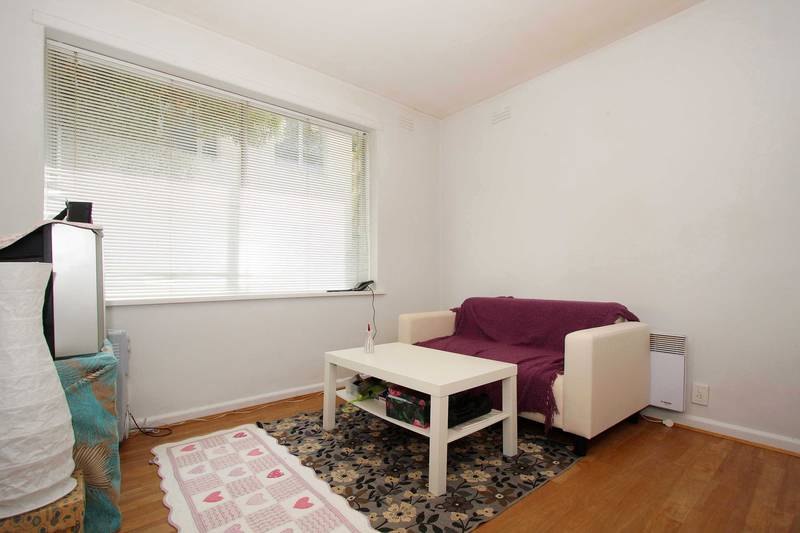 Low Maintenance in Dream Location Picture